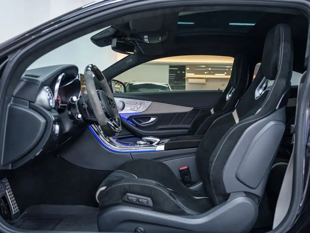 MERCEDES-BENZ C CLASS AMG