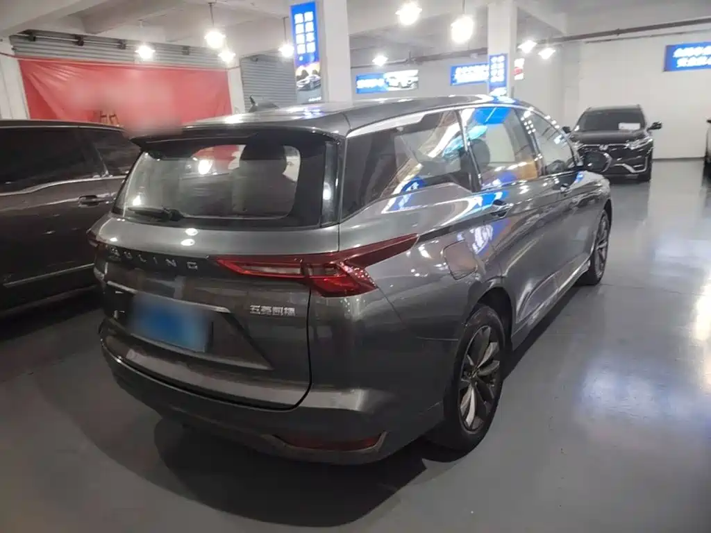 Wuling Victory — миниатюра 7