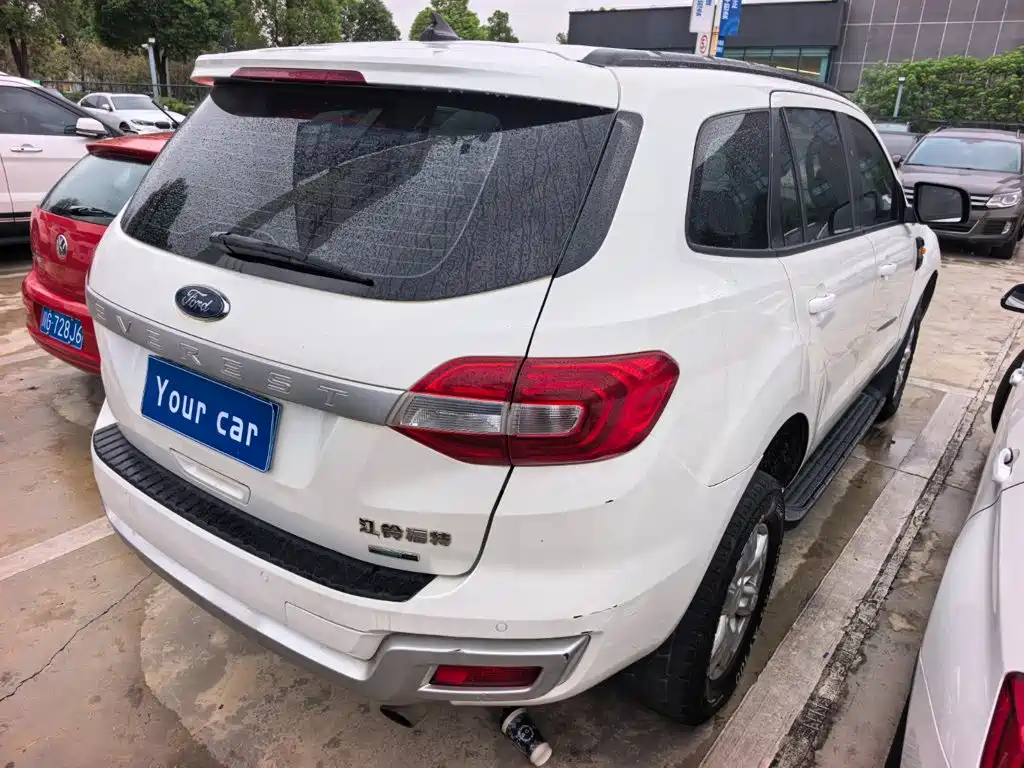 Ford Everest — миниатюра 6