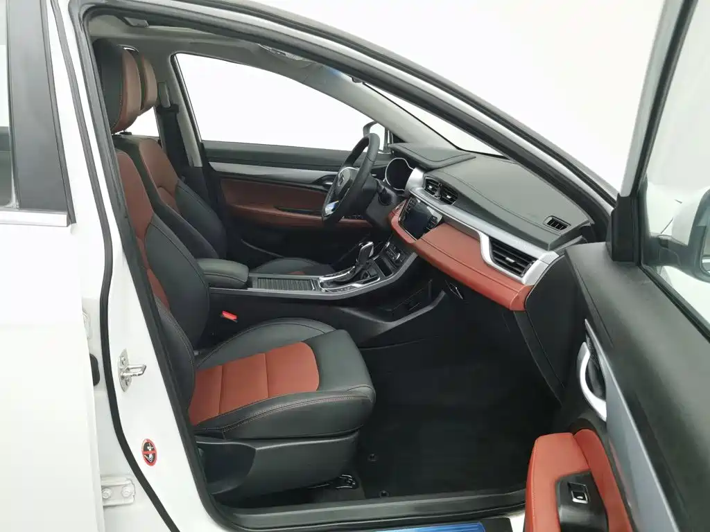 Geely Vision S1 — миниатюра 23