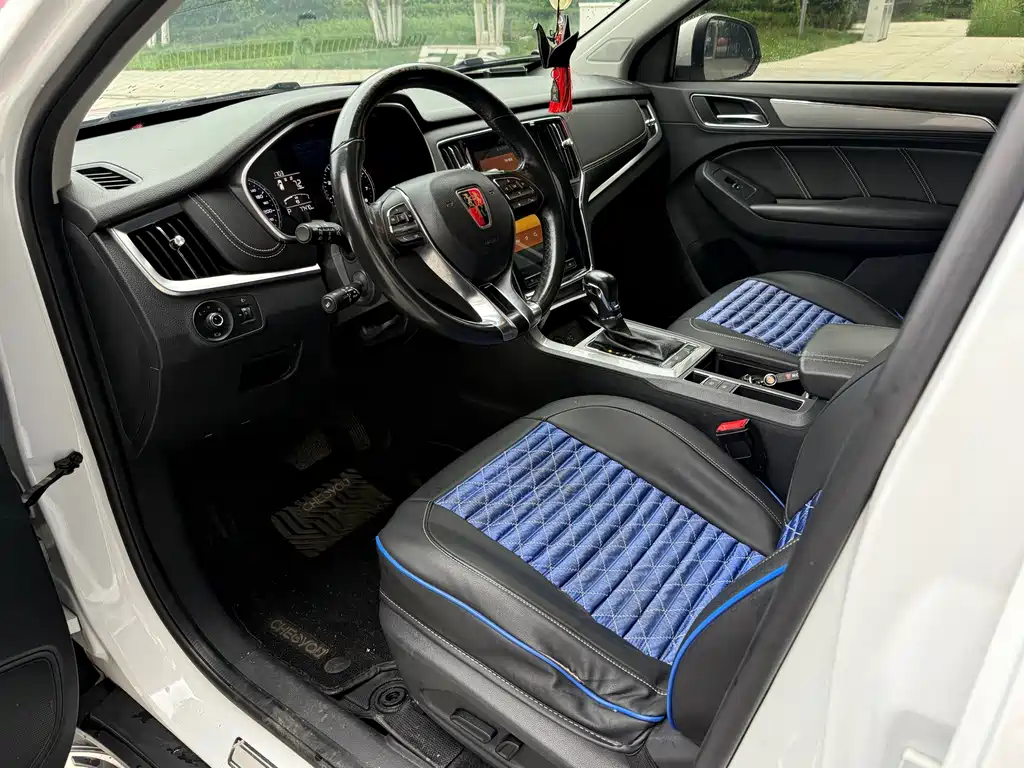 Roewe RX5 — миниатюра 6
