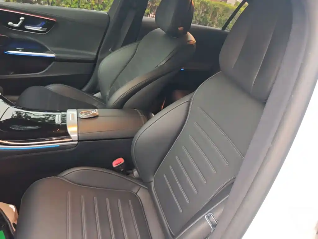 Mercedes-Benz C-Class — миниатюра 15