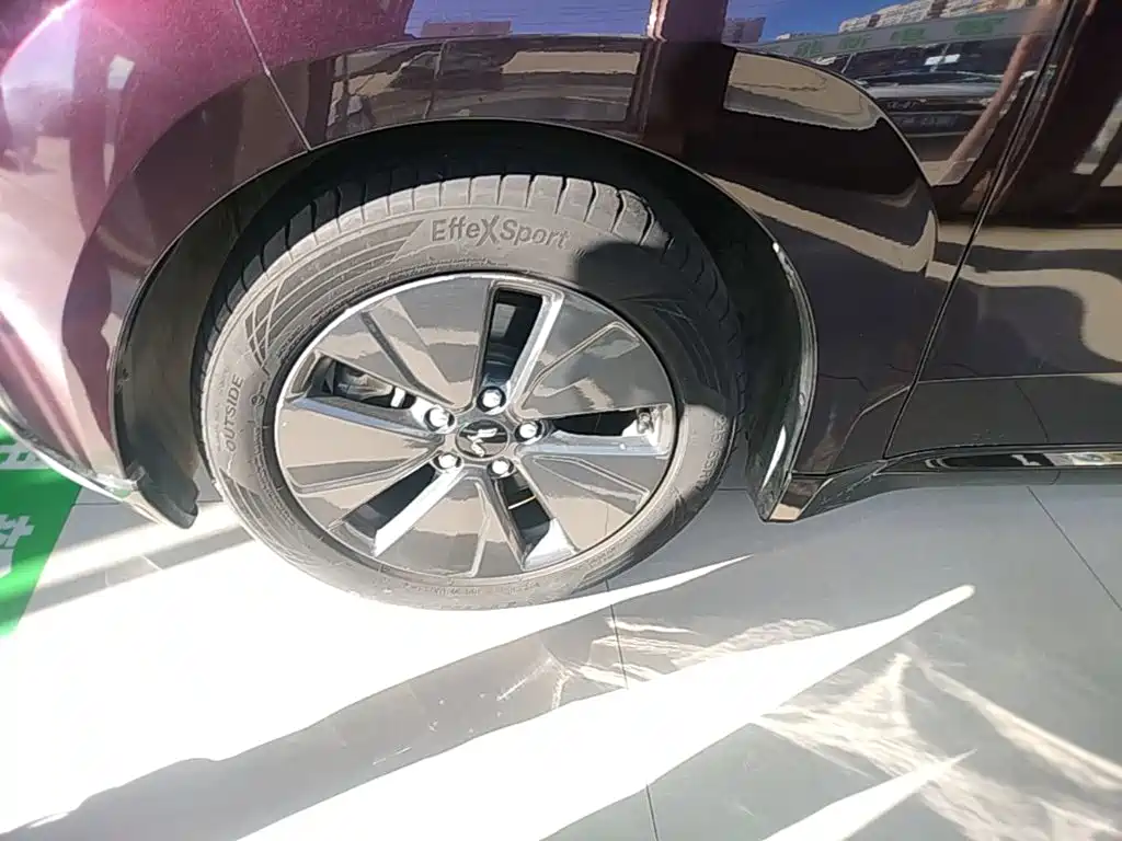 Wuling Xingguang — миниатюра 23