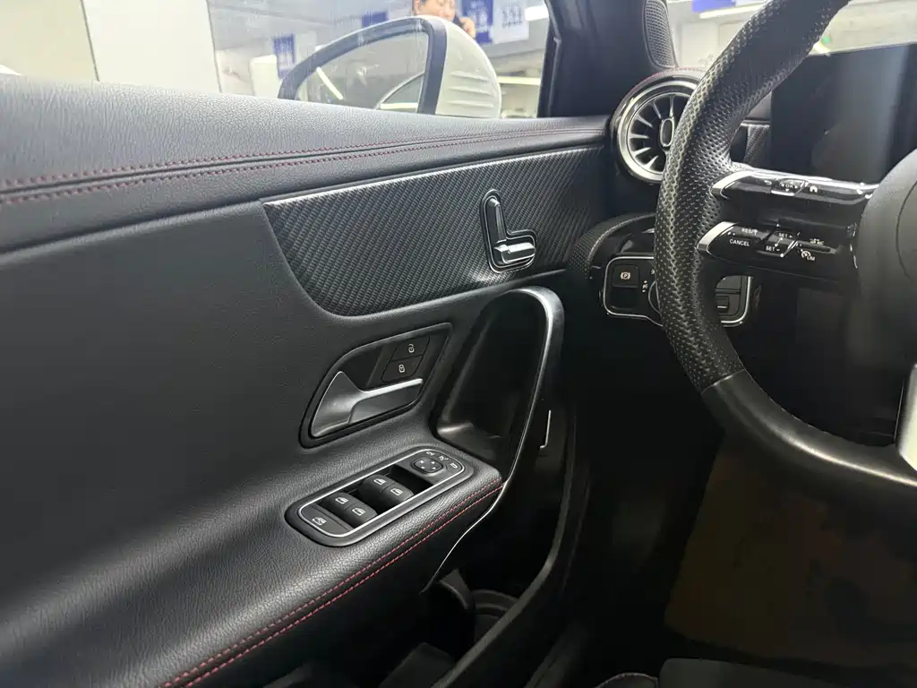 MERCEDES-BENZ A CLASS