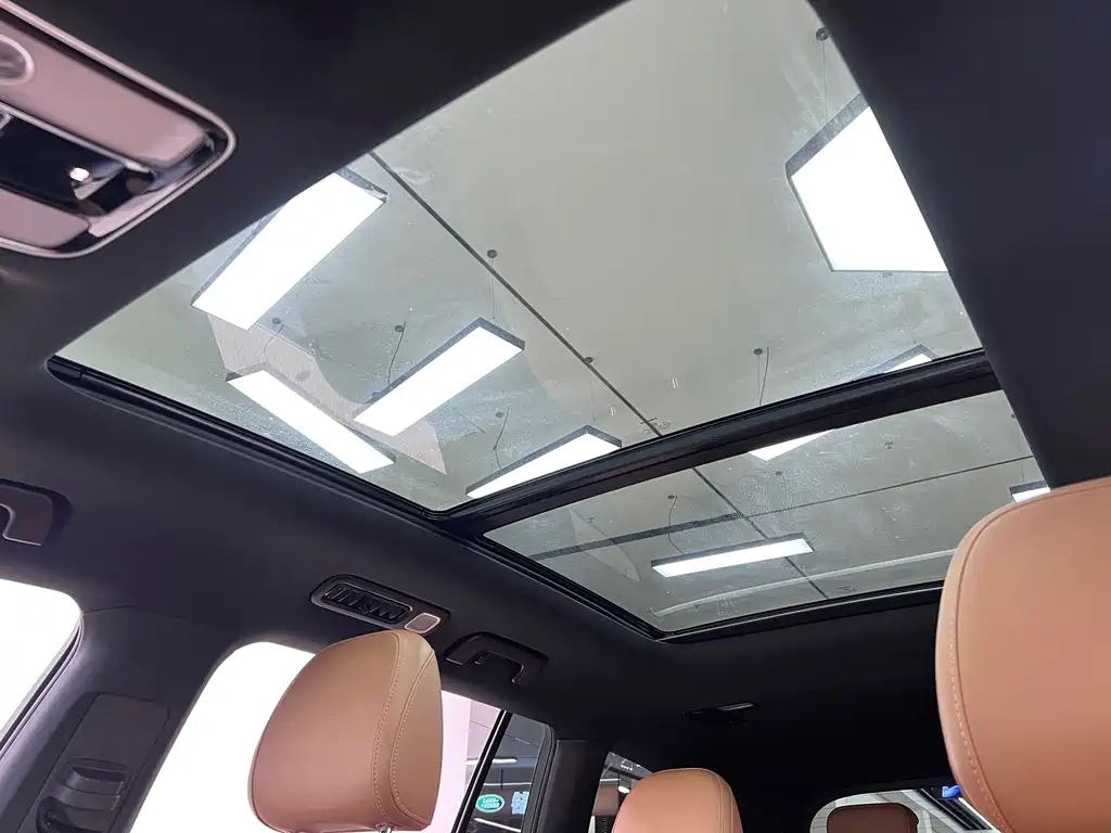 Li Auto Li ONE — миниатюра 29