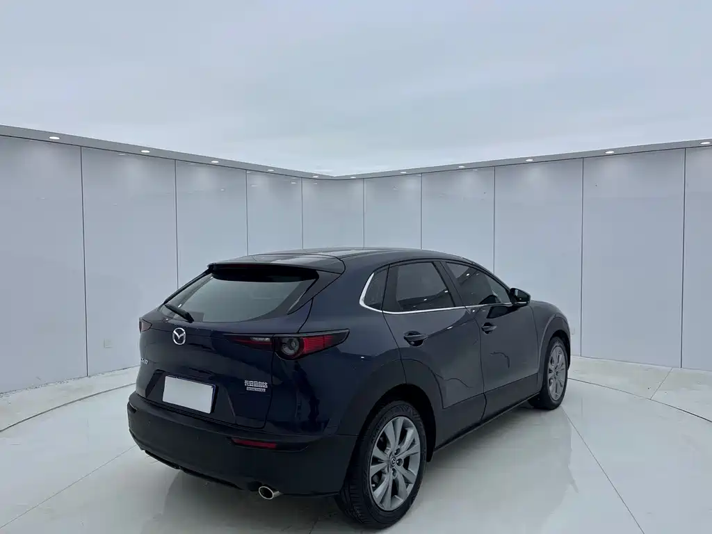 MAZDA CX 30