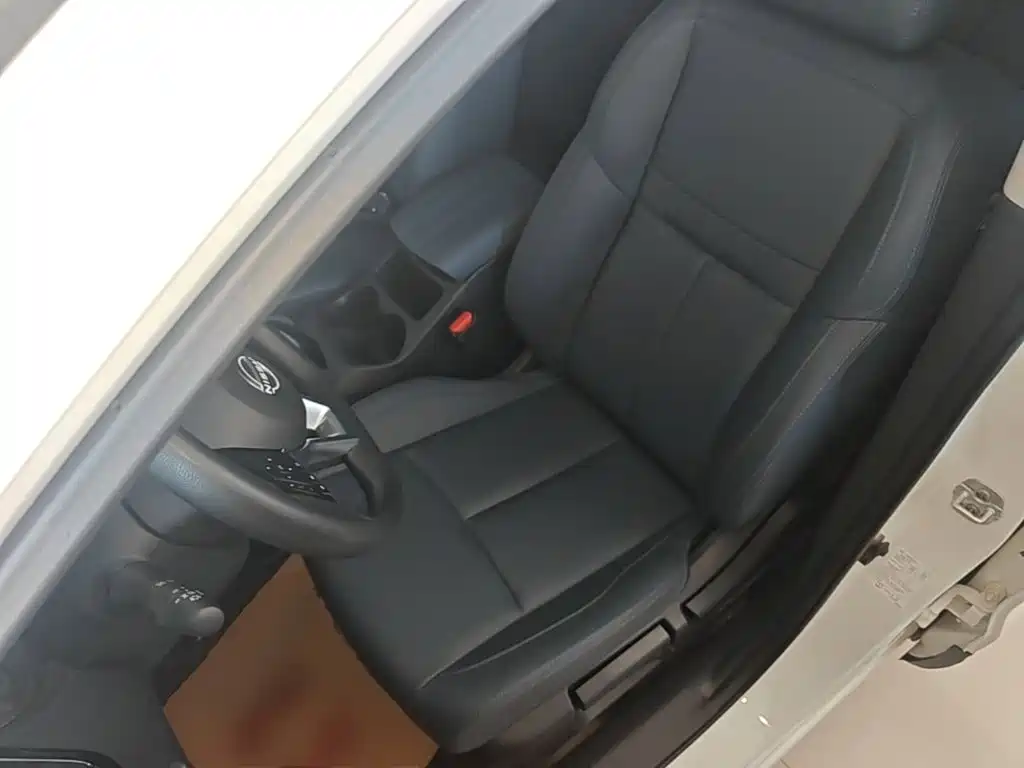 Nissan Qashqai — миниатюра 15
