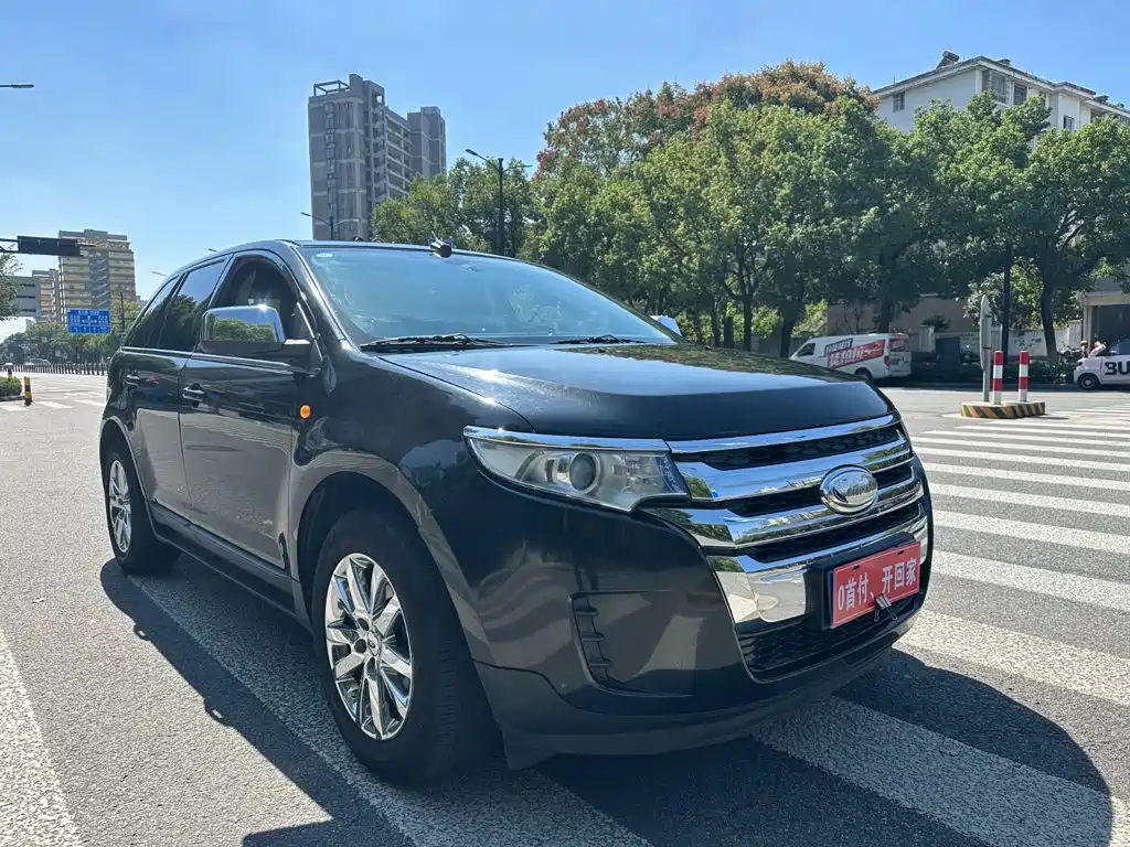 Ford Edge (Import) — миниатюра 2