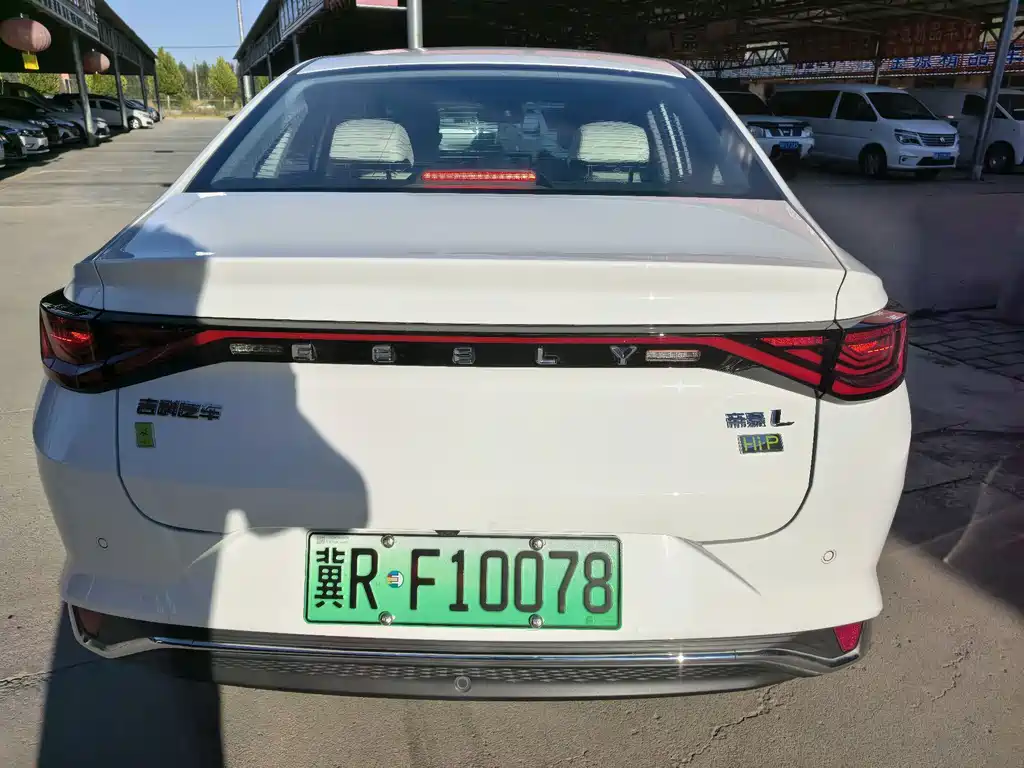 Geely L HiP — миниатюра 5