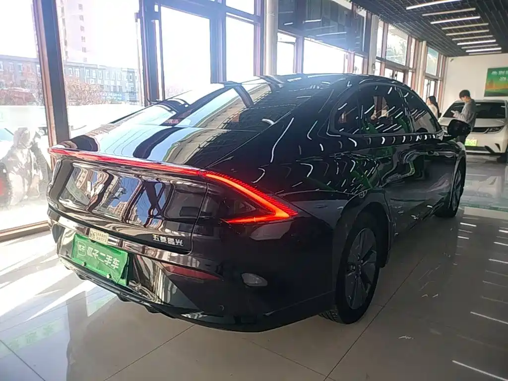 Wuling Xingguang — миниатюра 7