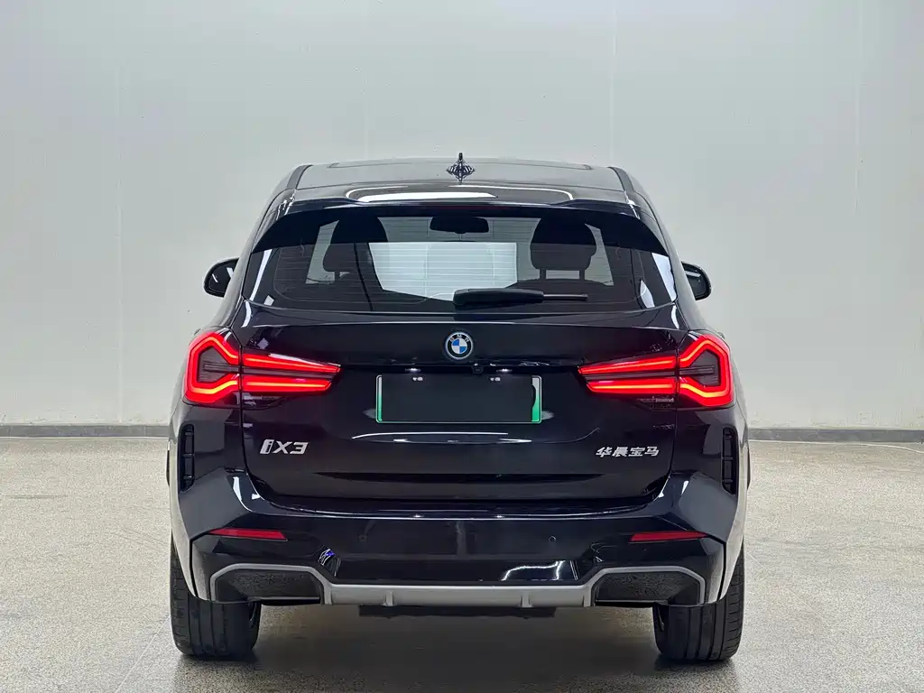 BMW iX3 — миниатюра 5