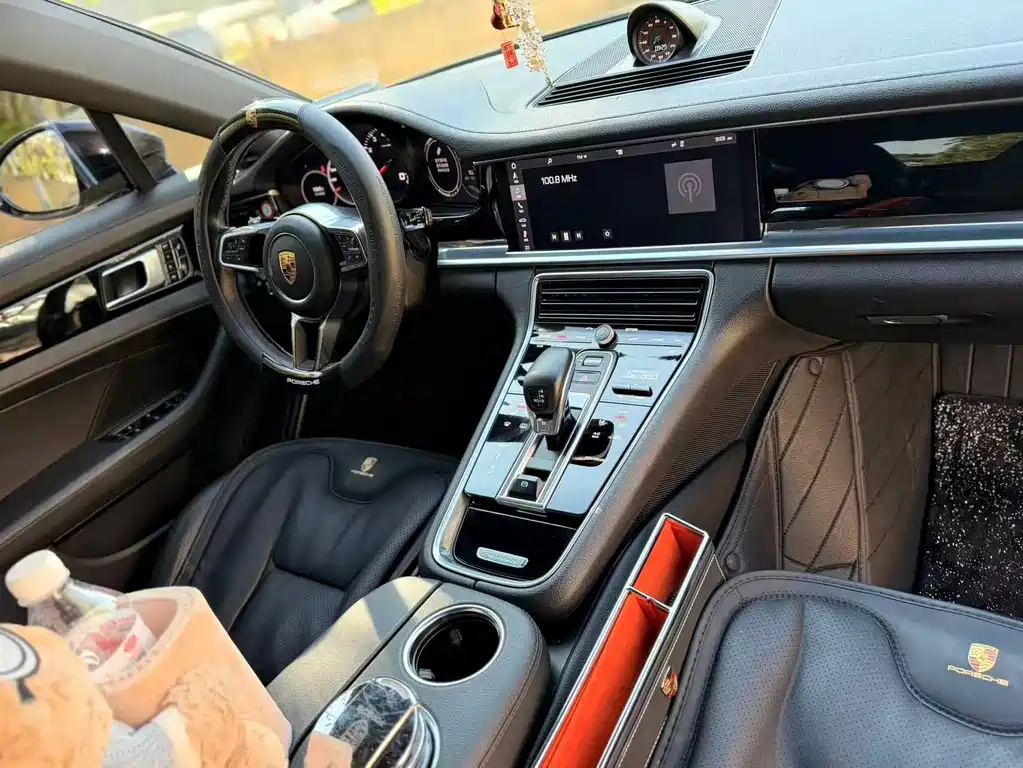 Porsche Panamera — миниатюра 3