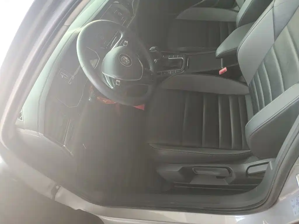 Volkswagen Sagitar — миниатюра 15