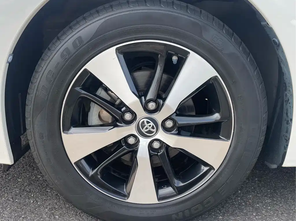 TOYOTA RALINK DUAL ENGINE E+