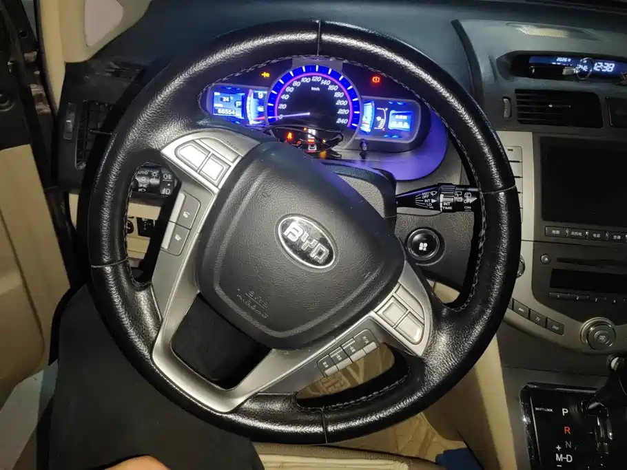 BYD S6 — миниатюра 15
