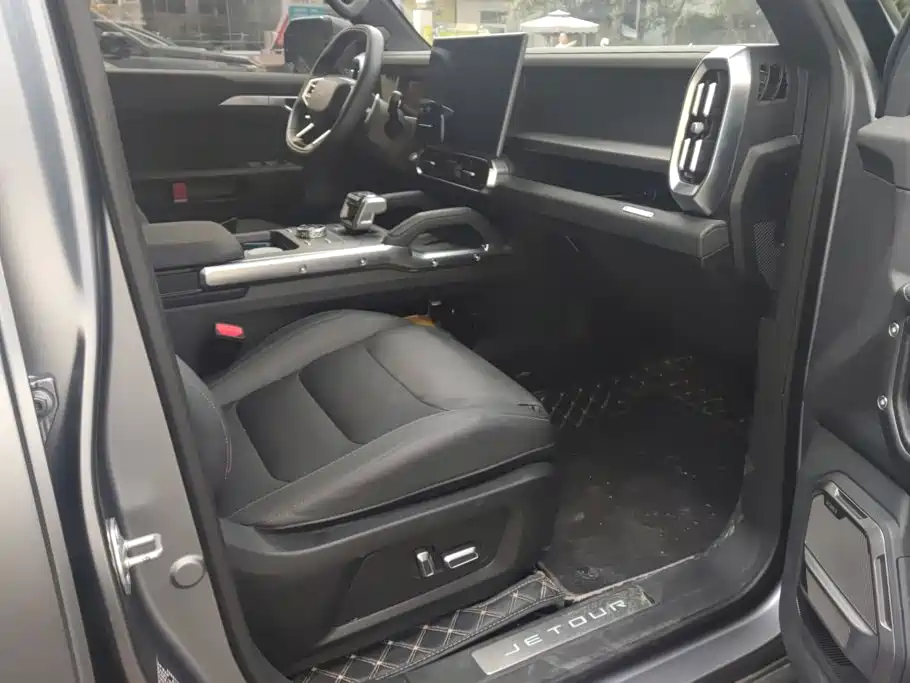 Jetour Traveller — миниатюра 8