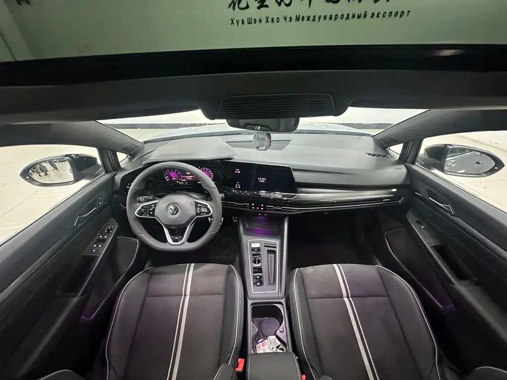 Volkswagen Golf — миниатюра 23