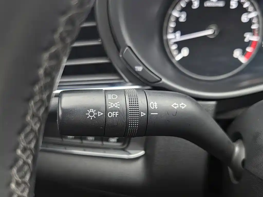Mazda CX-30 — миниатюра 21