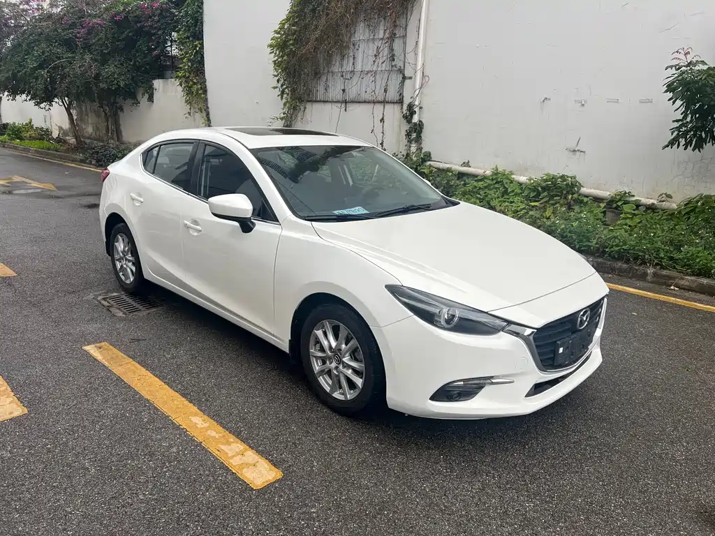 Mazda 3 Axela 2017