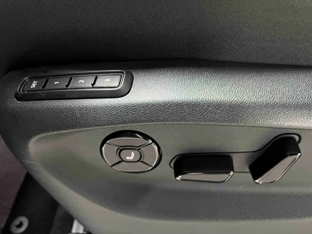 Volkswagen Tiguan L — миниатюра 7