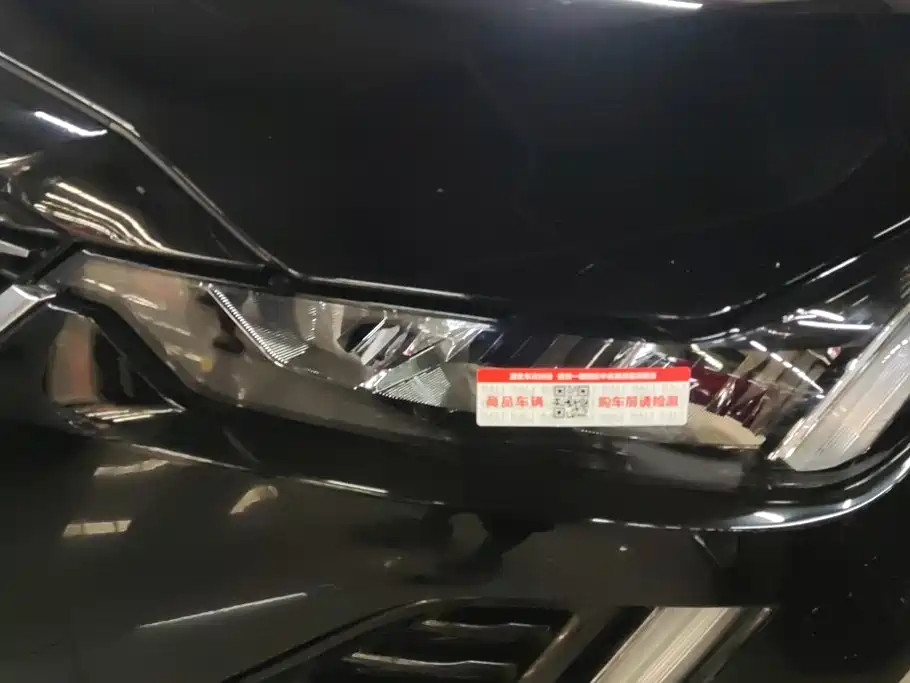 Cadillac CT5 — миниатюра 5