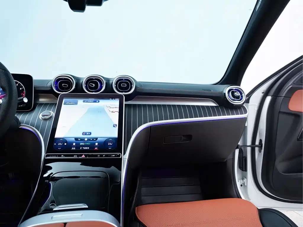 Mercedes-Benz C-Class — миниатюра 24