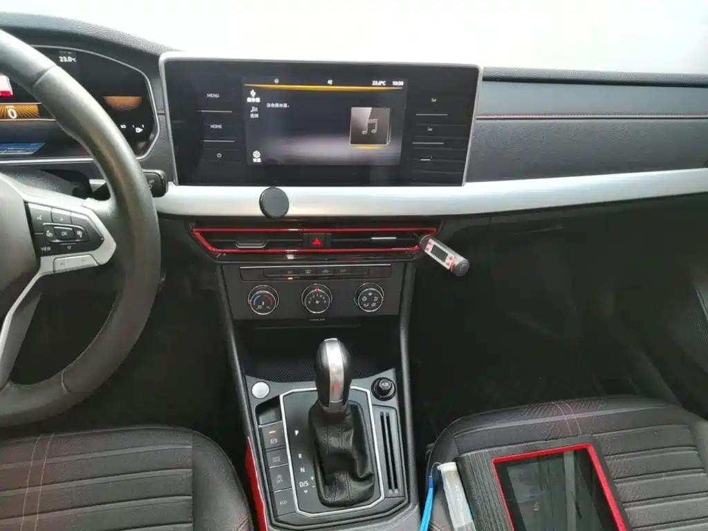 Volkswagen Lavida — миниатюра 13