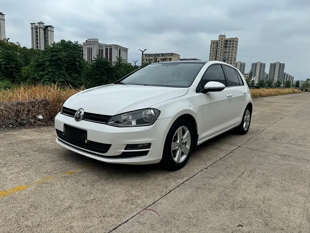 Volkswagen Golf 2014
