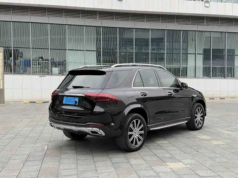 Mercedes-Benz GLE (Import) — миниатюра 4