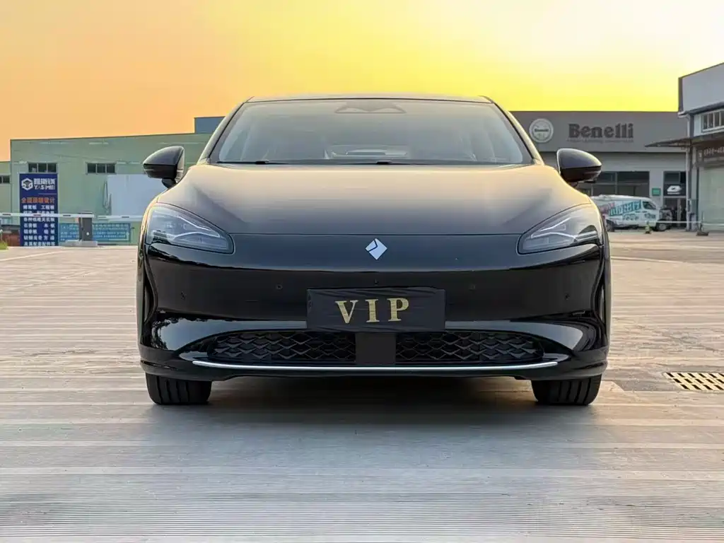 Baojun Очень приятно. — миниатюра 2