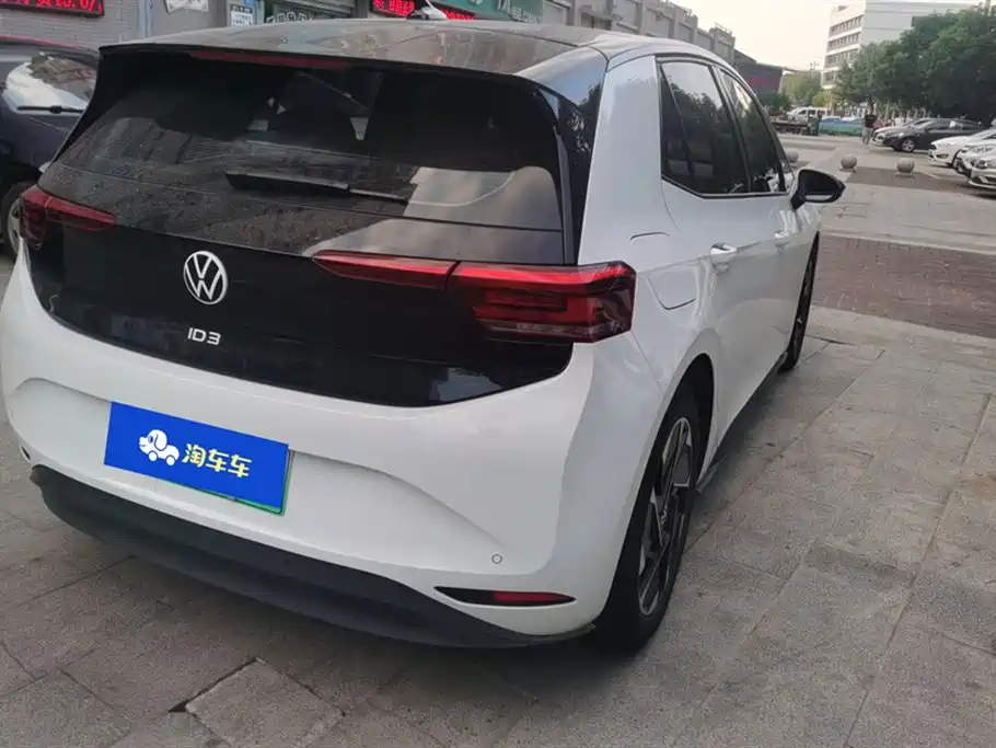 VOLKSWAGEN ID.3
