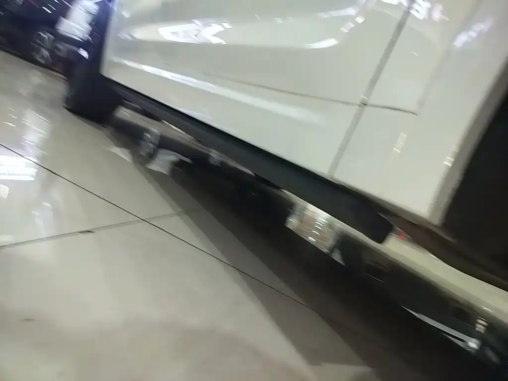 Li Auto Li L7 — миниатюра 21