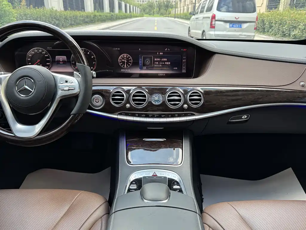 MERCEDES-BENZ S CLASS