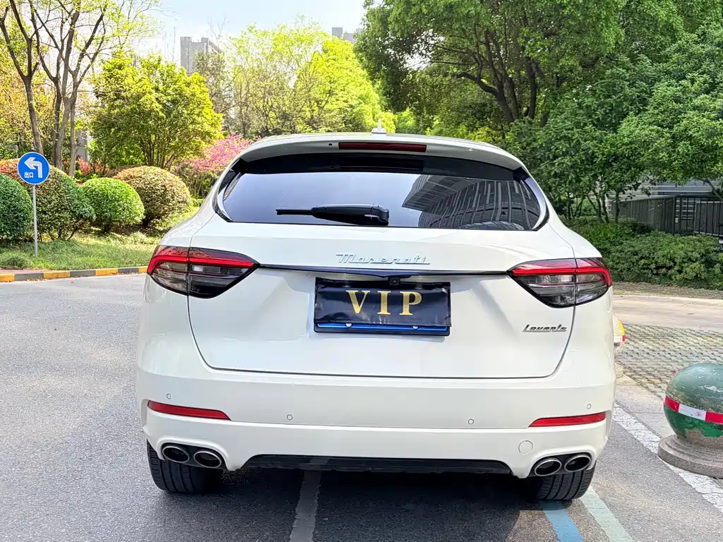 Maserati Levante — миниатюра 6
