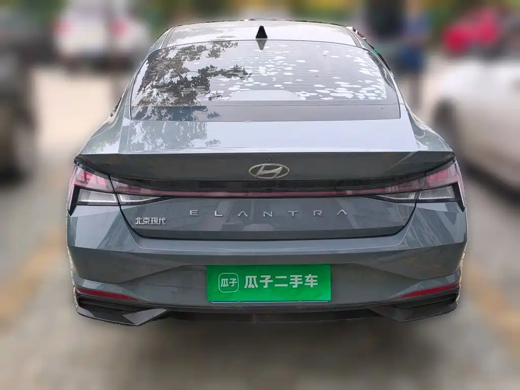 Hyundai Elantra — миниатюра 3