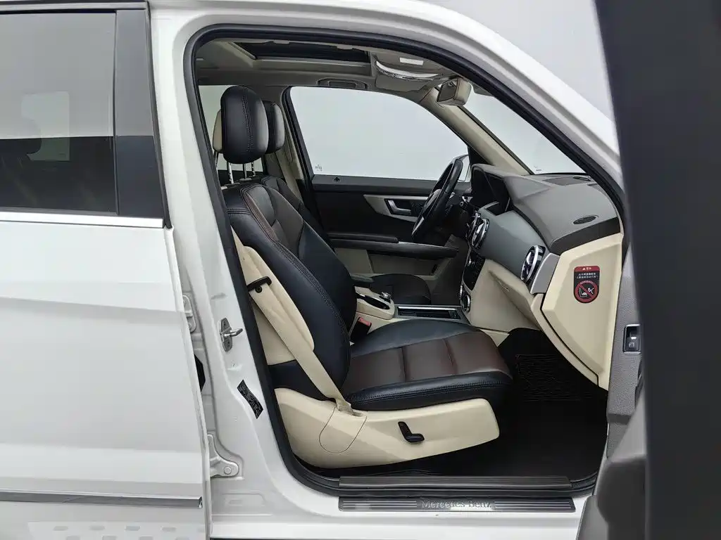 Mercedes-Benz GLK-Class — миниатюра 23