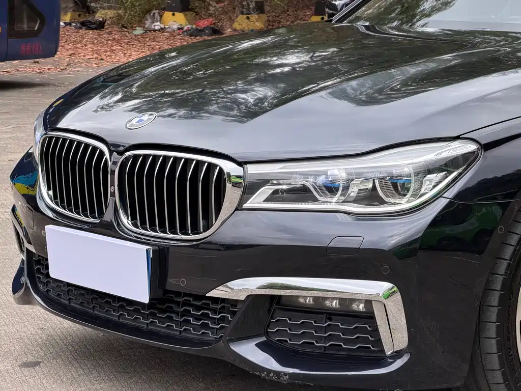 BMW 7 Series 7 2018 740Li xDrive Premium M Sport