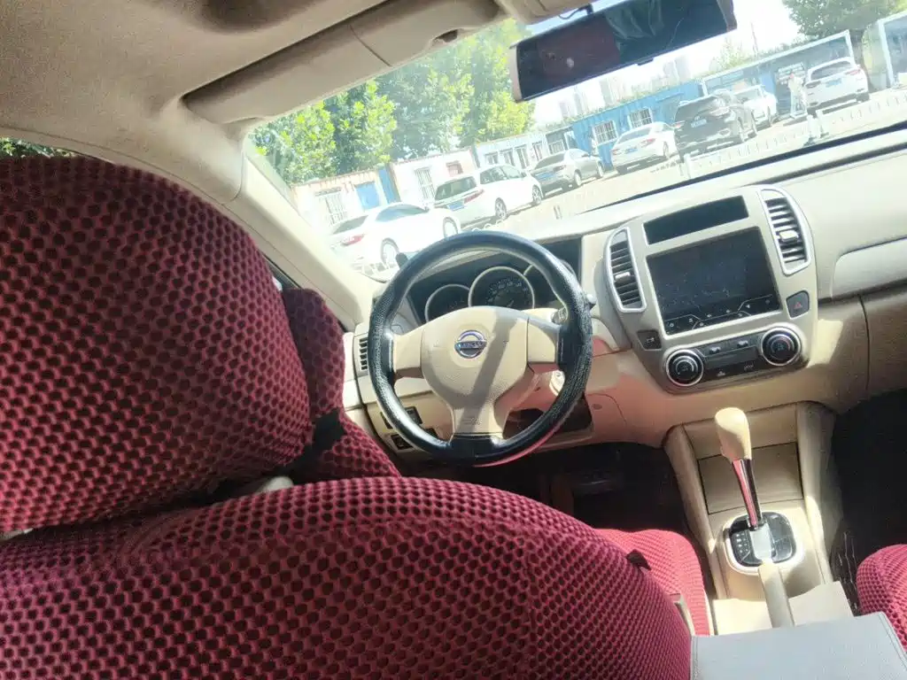 Nissan Sylphy — миниатюра 11