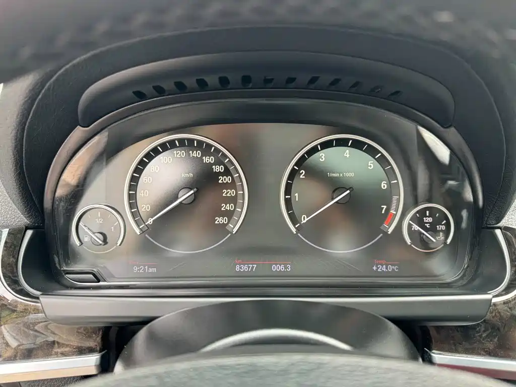 BMW 6 Series — миниатюра 15