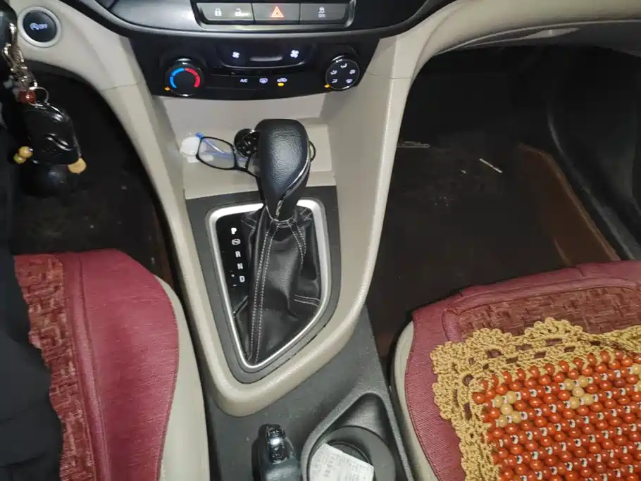 Buick Excelle — миниатюра 16