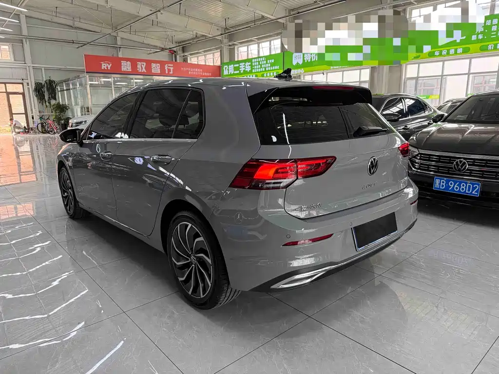Volkswagen Golf 2023 280TSI DSG Pro