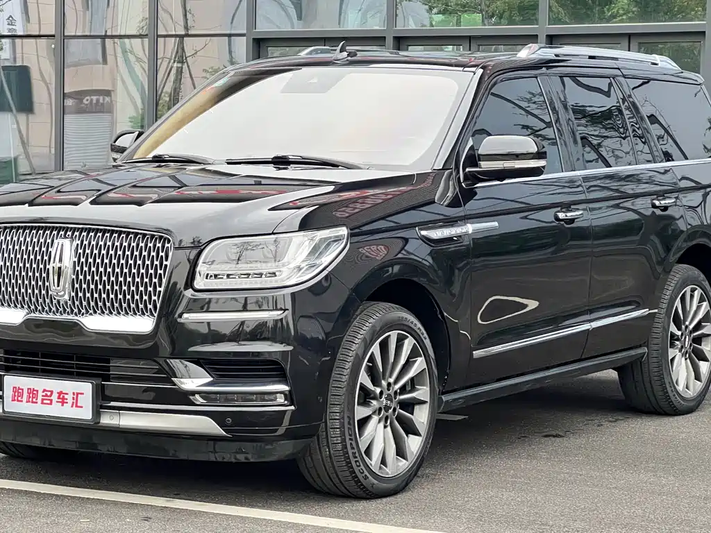 Lincoln Navigator — миниатюра 4