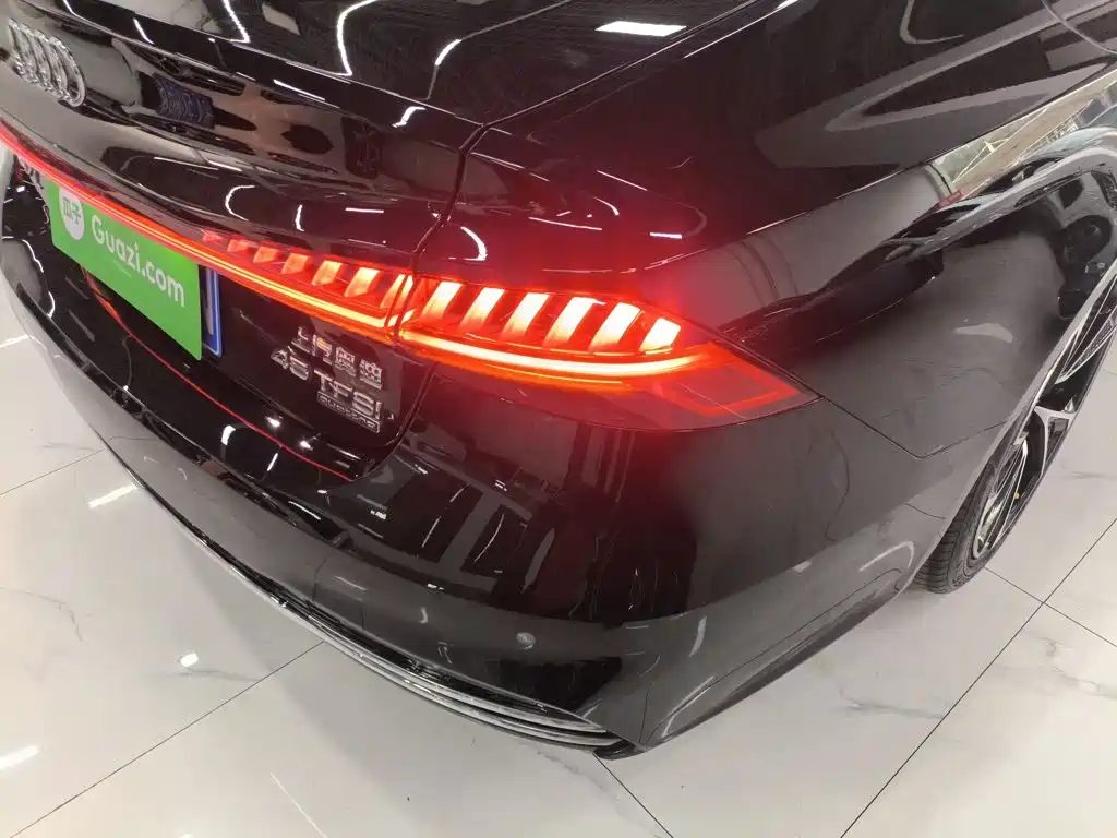 Audi A7L — миниатюра 25