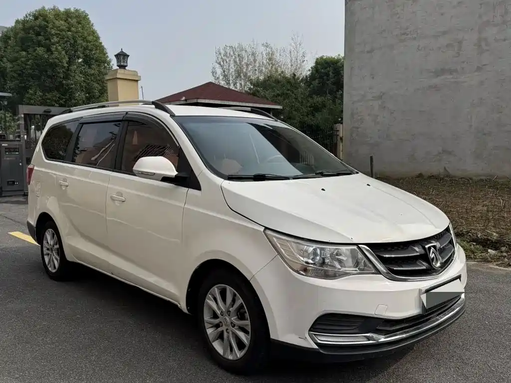 Baojun 730 — миниатюра 2