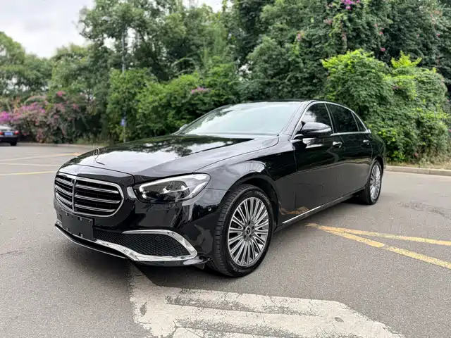 MERCEDES-BENZ  E CLASS 2021