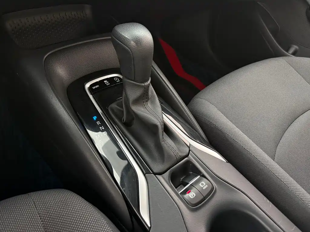 Toyota Corolla — миниатюра 12