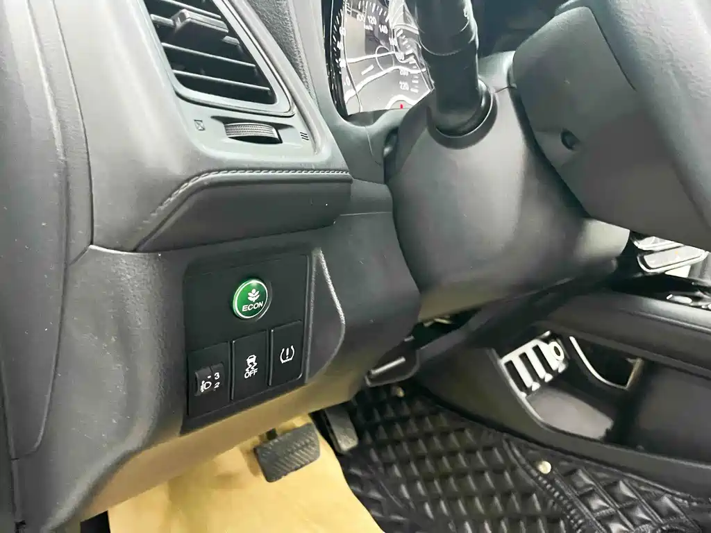 Honda Vezel — миниатюра 15