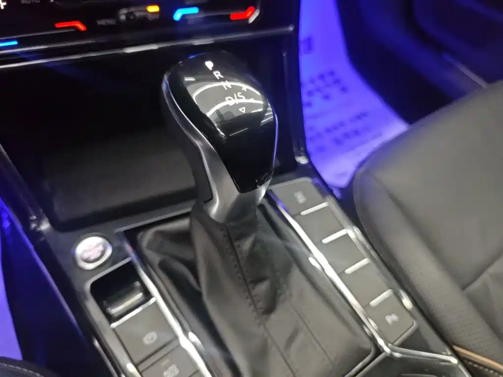Volkswagen Passat — миниатюра 14