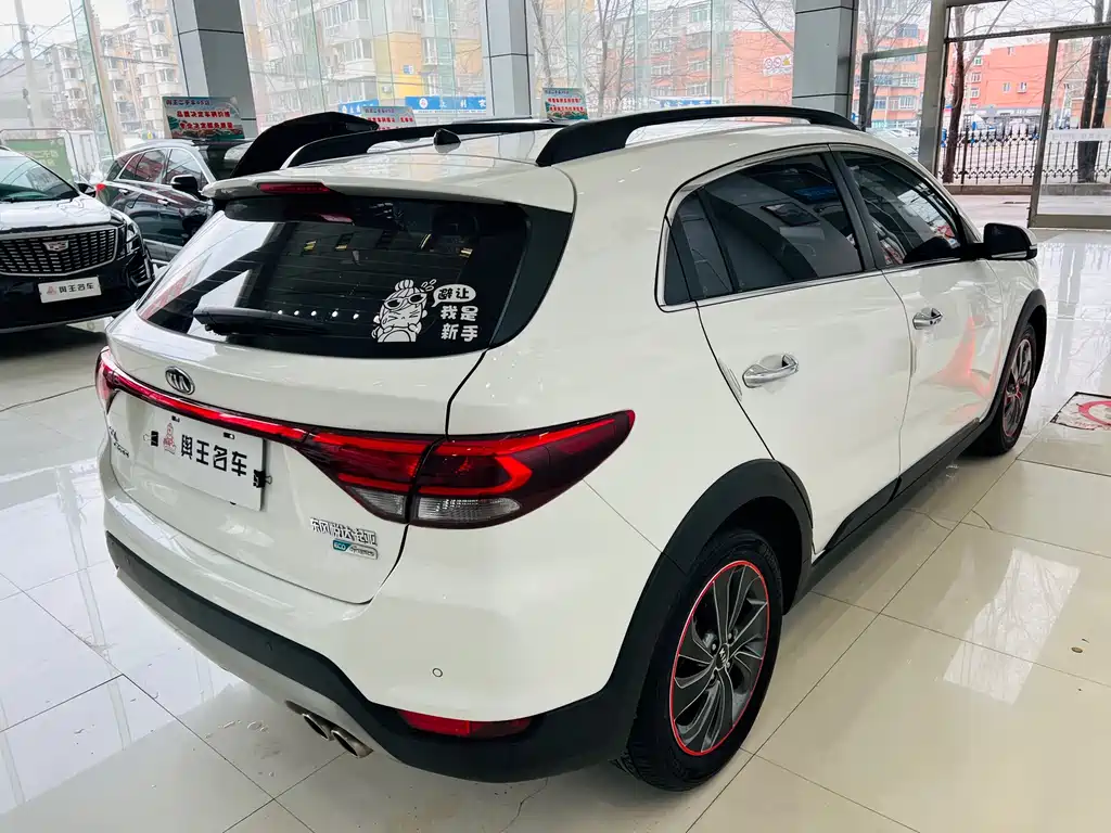 Kia KX CROSS 2017 1.4L AT GLS