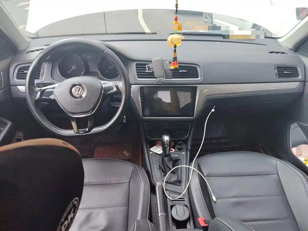 Volkswagen Lavida — миниатюра 10